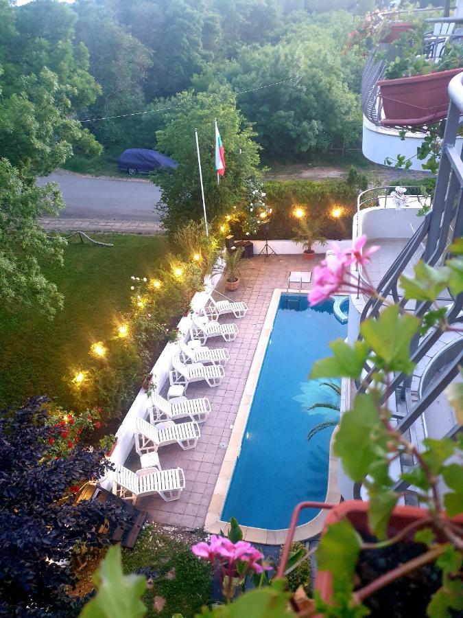 Hotel Feniks Lozeneț Exterior foto