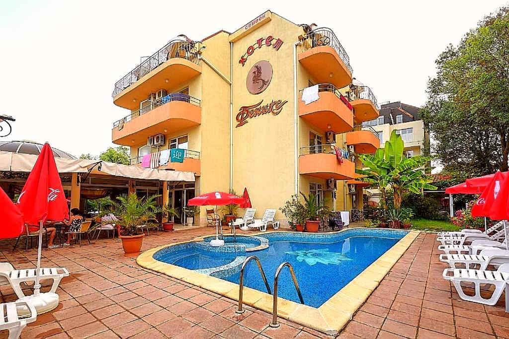 Hotel Feniks Lozeneț Exterior foto